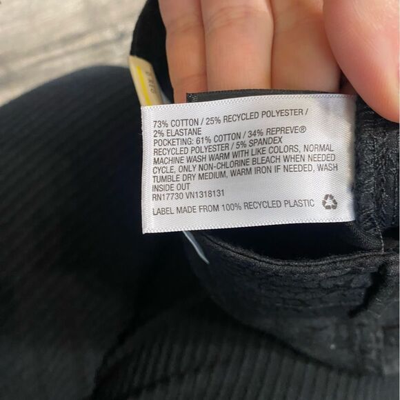 NWT Universal Thread High Rise Skinny Jean - Picture 4 of 11